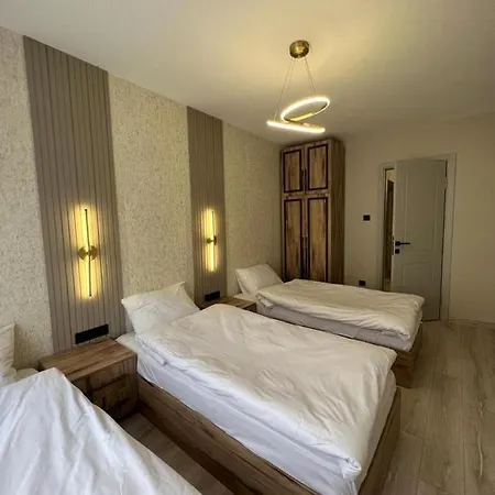 Center Apartment, Sisli, Near Metro Lägenhet *
